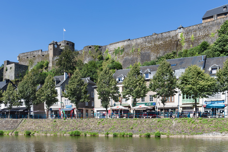 BOUILLON, BELGIUM - AUG 13: Belgian medieval city along river Semois with promenade and castle on August 13, 2016 in Bouillon, Belgiumのeditorial素材