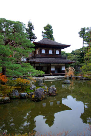Traditional Japanese temple in Kyoto reflected in a pond,  Ginkaku-ji Silver Pavilionのeditorial素材