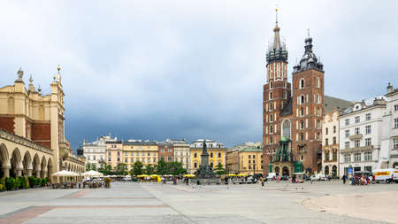 Krakow, Poland -17.06.2022- St. Mary's Church in the Market Square in Krakowのeditorial素材