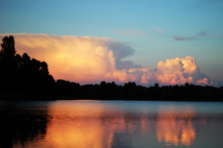 sunset over the lakeの写真素材