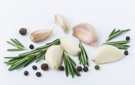 Fresh garlic isolated on white background. Raw garlicの写真素材