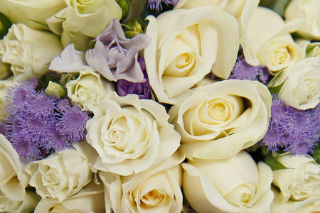 wedding bouquet of white rosesの写真素材