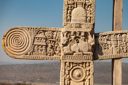 The Great Stupa at Sanchi is the oldest stone structure in India[1] and was originally commissioned by the emperor Ashoka in the 3rd century BCE.のeditorial素材