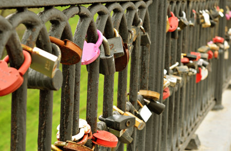 Locks holds the marriage bond by wedding traditionのeditorial素材