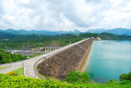  dam in between mountainsの写真素材