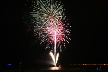 Fireworks Over Deerfield Beach Pierの写真素材