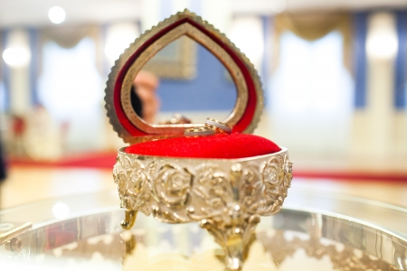 Gold wedding ringの写真素材