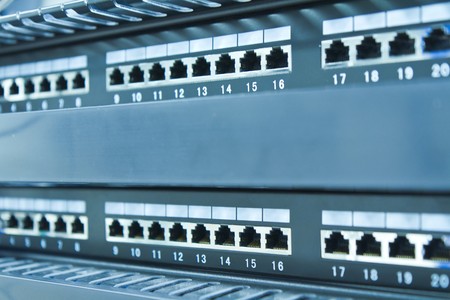 network hub without patch cables