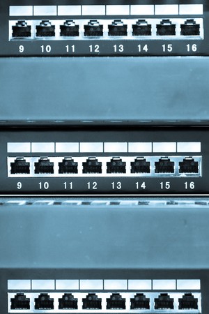 network hub without patch cables