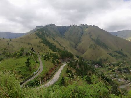Scenic view of less traveled route thru the mountainの写真素材