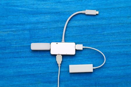USB HUB