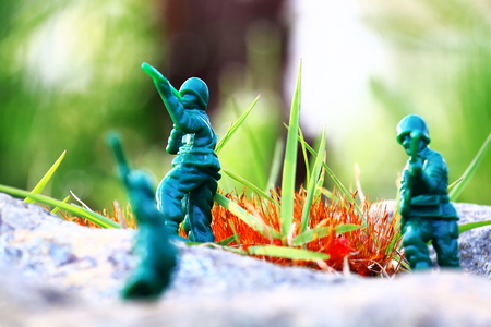 Soldier to fire (toy soldiers) All mass-produced goods. What it was bought at 100 yen shop.