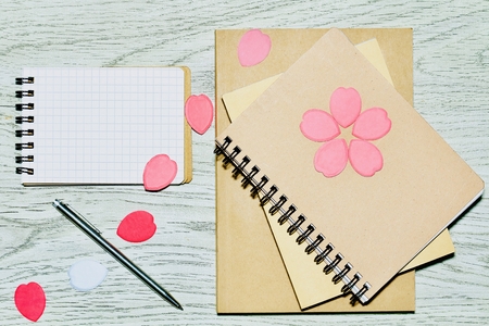 Sakura of confetti and notesの写真素材