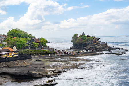 October 23, 2024.Pura Tanah Lot Bali or also called Pura Luhur Tanah Lot is a sacred building located on the beach and standing on a sea rock.の写真素材