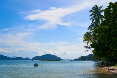 A bay with turquoise sea water on the Thai island of Samui.の写真素材