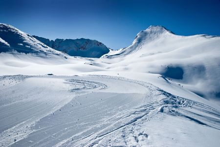 Snow and mountains in the Alps
