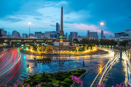 Bangkok city nightmarket  view with main trafficのeditorial素材