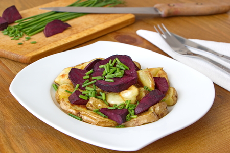 healthy vegetable dinner - beetroot, potatoes and chiveの写真素材