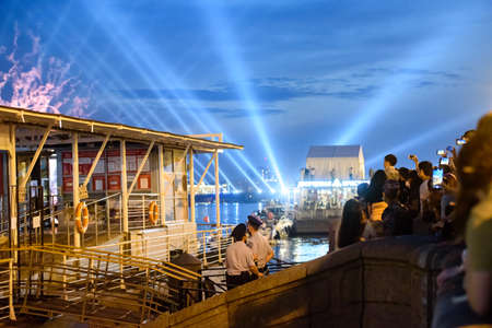 Russia, St. Petersburg, June 2021: Night view of the palace Bridge. Scarlet sailsのeditorial素材