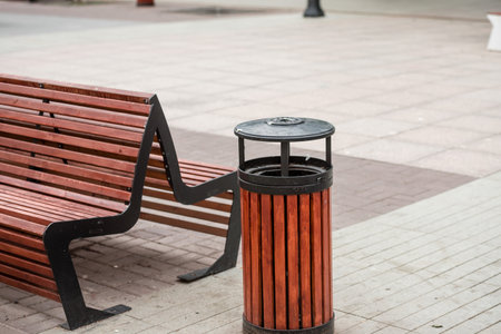 Empty bench in the city square, close-upの写真素材