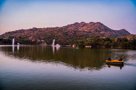 Mount Abu is a hill station in western Indiaâs Rajasthan state, near the Gujarat border.のeditorial素材