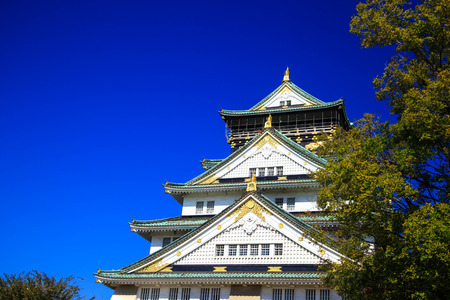 Osaka Castle and blue sky in Osaka, Japanのeditorial素材