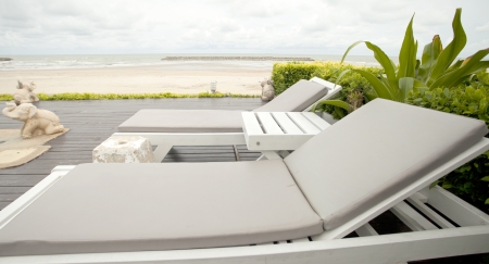 bed by the sea, the beach to relax on vacation