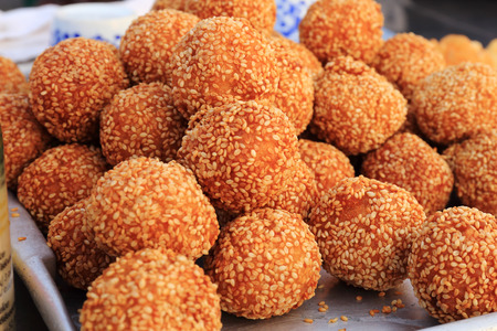 Deep Fried Sesame Ball With Green Bean Pasteの写真素材