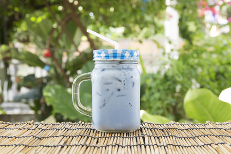 Ice pigeonwings Butterfly Pea Tea with milk  refresh Thai herb cold drinkの写真素材