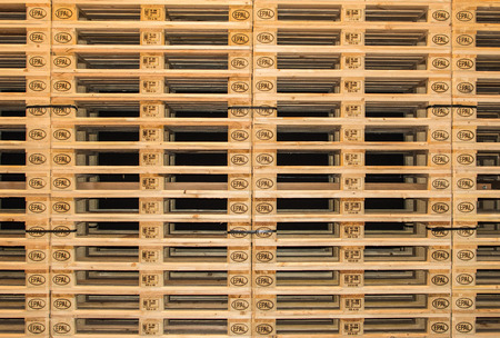 picture of unused euro-pallets at at exhibition