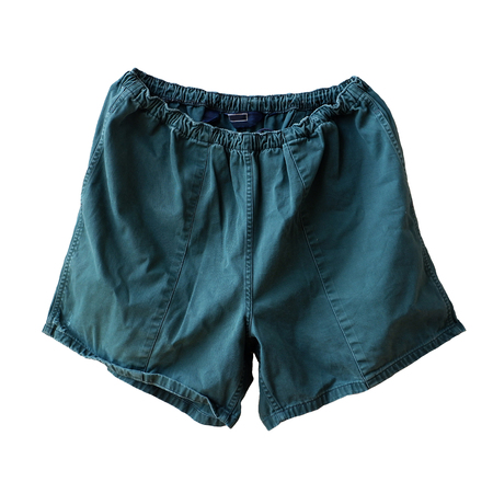 Green Short Pants, Casual Pantsの写真素材