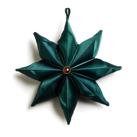 Green christmas star isolated on whiteの素材