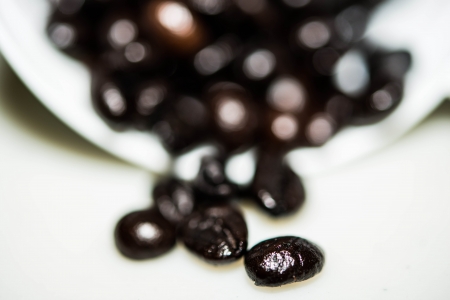 coffee beans on white backgroundsの写真素材