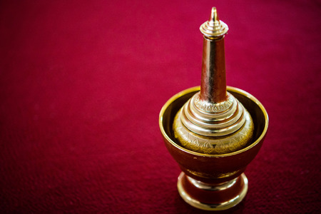 Pour ceremonial water