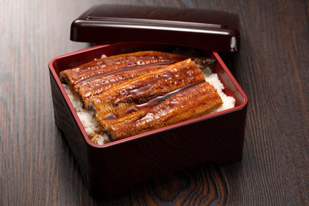 Una-juu. Grilled Eel rice in japanese square box tablewareの写真素材