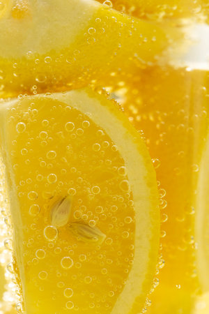 <p>Lemon sour with plenty of lemon</p>の写真素材