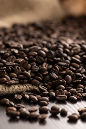 Close-up of lots of roasted coffee beansの写真素材