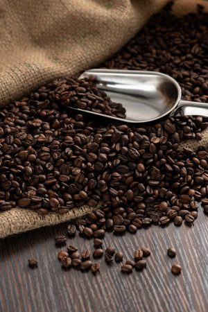 Close-up of lots of roasted coffee beansの写真素材