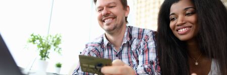 Rejoices sharing and paying for online purchases. Using mobile banking in your home budget. Ease use...