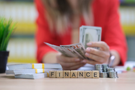 Managing Finance Effective Cash Handling and Important Business Insights for Growthの写真素材