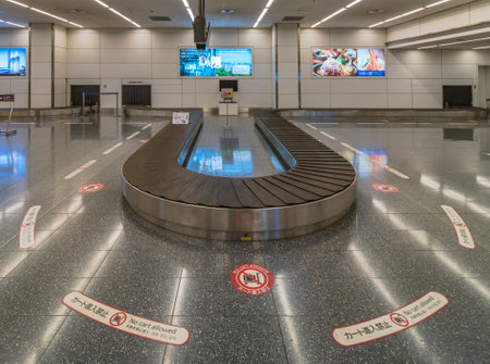 Okinawa, Japan - September 14, 2018: Luggage treadmill in the Haneda Airport in Tokyo.のeditorial素材
