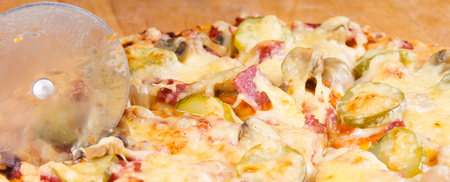 round knife for cutting pizza cutsの写真素材