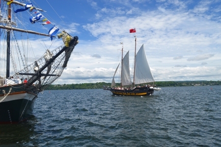 Two tall ships meeting in the harbour of Hamilton, Ontario, Canadaon a nice sunny day の写真素材