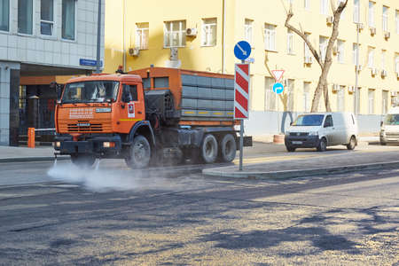 RUSSIA, MOSCOW, 03 28 2020 - empty streets in the center of Moscow during the coronavirus epidemicのeditorial素材