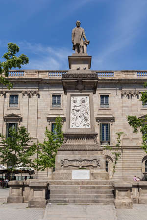 BARCELONA, SPAIN - May 15, 2017: Statue of the Antonio Lopez (known as El Negro Domingo). The monument was removed in 2018, as a sign of rejection of the figure, who used the slave trade in business.のeditorial素材
