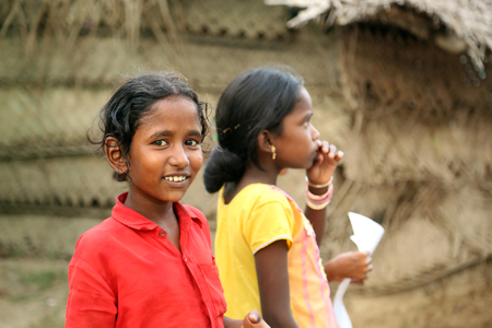 Nannilam, India - 11 May 2016: Unidentified children in rural village at Indiのeditorial素材
