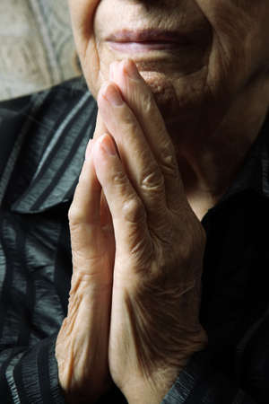 senior prayの写真素材