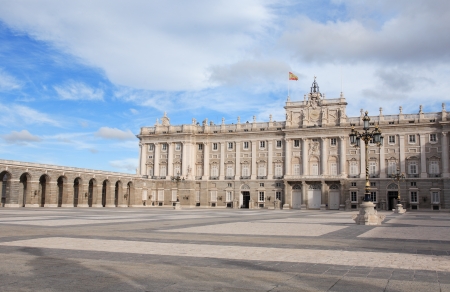 Big square and famous Madrid Royal Palace, Spainのeditorial素材