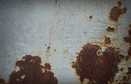 surface of the steel plate is rusted