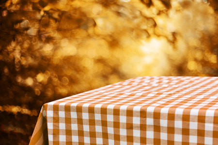 Empty table backgroundの写真素材